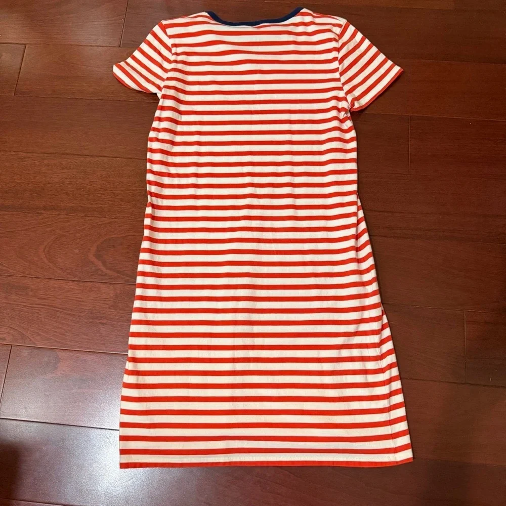 J. Crew crew red